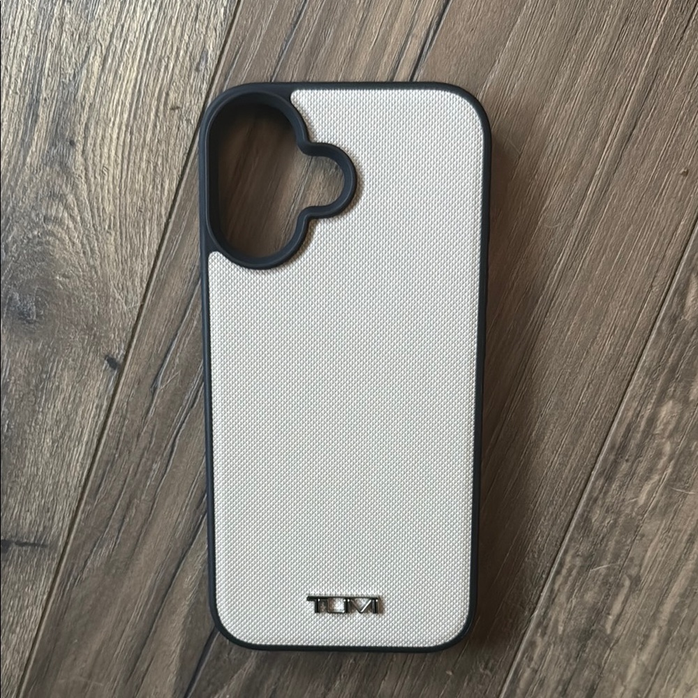 Tumi Black and Ivory/Beige Slim Phone Case for Ultimate Protection